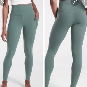 Athleta Salutation Leggings